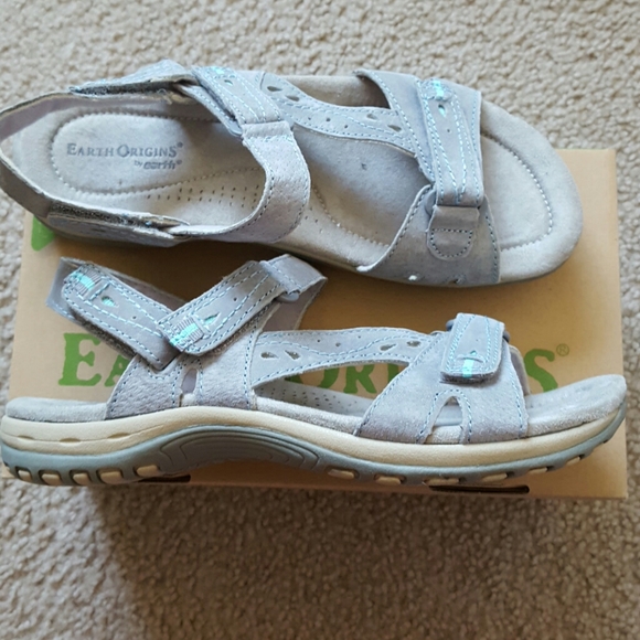 earth sophie sandals